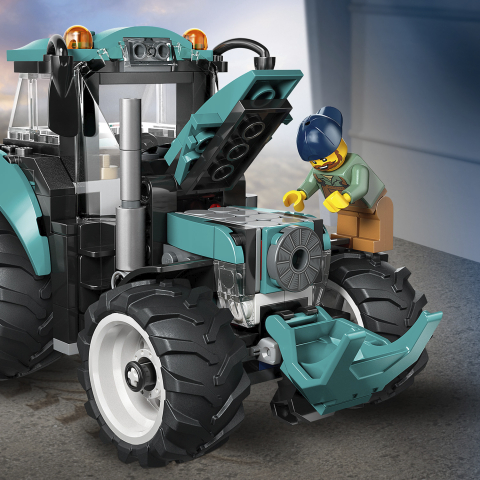 Tractor 60498